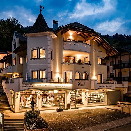 Apartments Belaval Santa Cristina Val Gardena Bagian luar foto