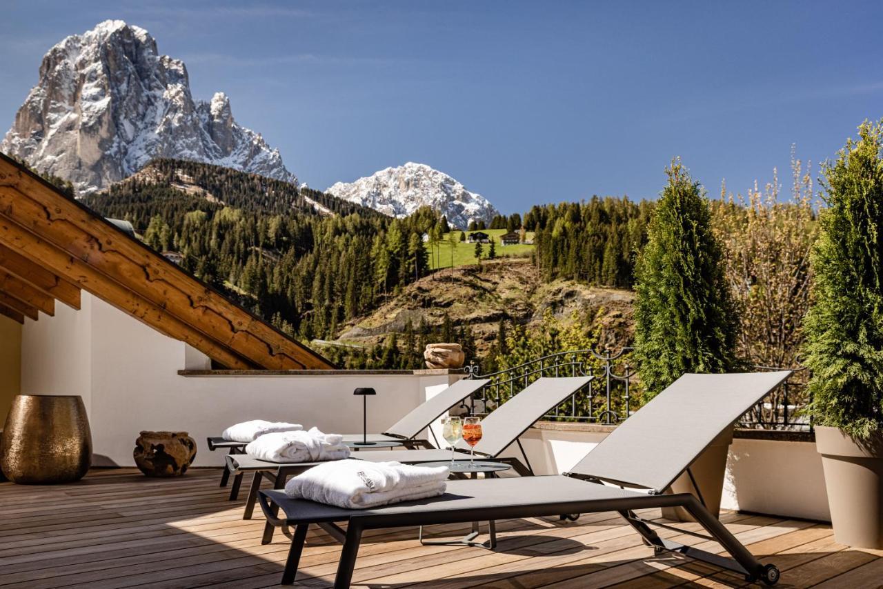 Apartments Belaval Santa Cristina Val Gardena Bagian luar foto