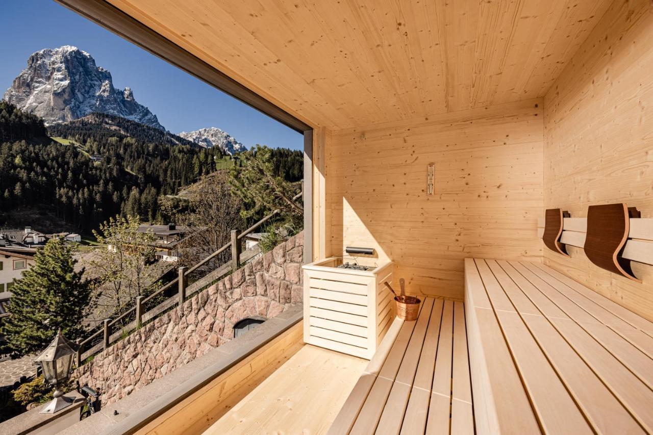 Apartments Belaval Santa Cristina Val Gardena Bagian luar foto