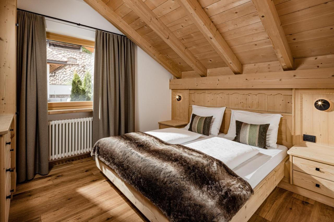 Apartments Belaval Santa Cristina Val Gardena Bagian luar foto