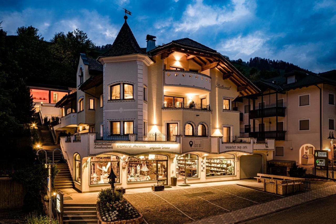 Apartments Belaval Santa Cristina Val Gardena Bagian luar foto